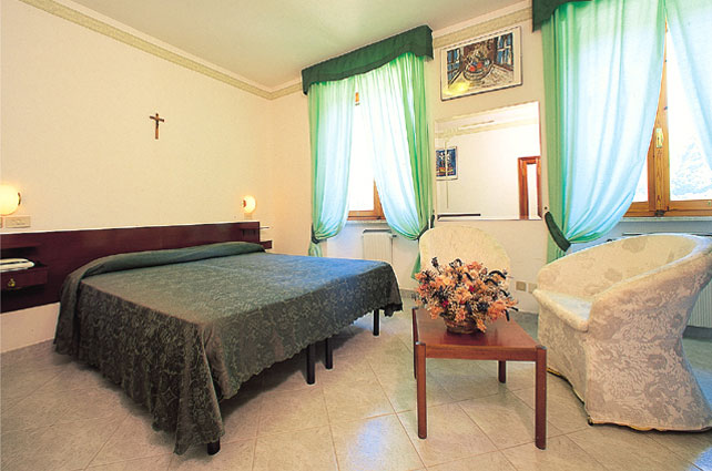 centro-sud-hotel-roccaporena3